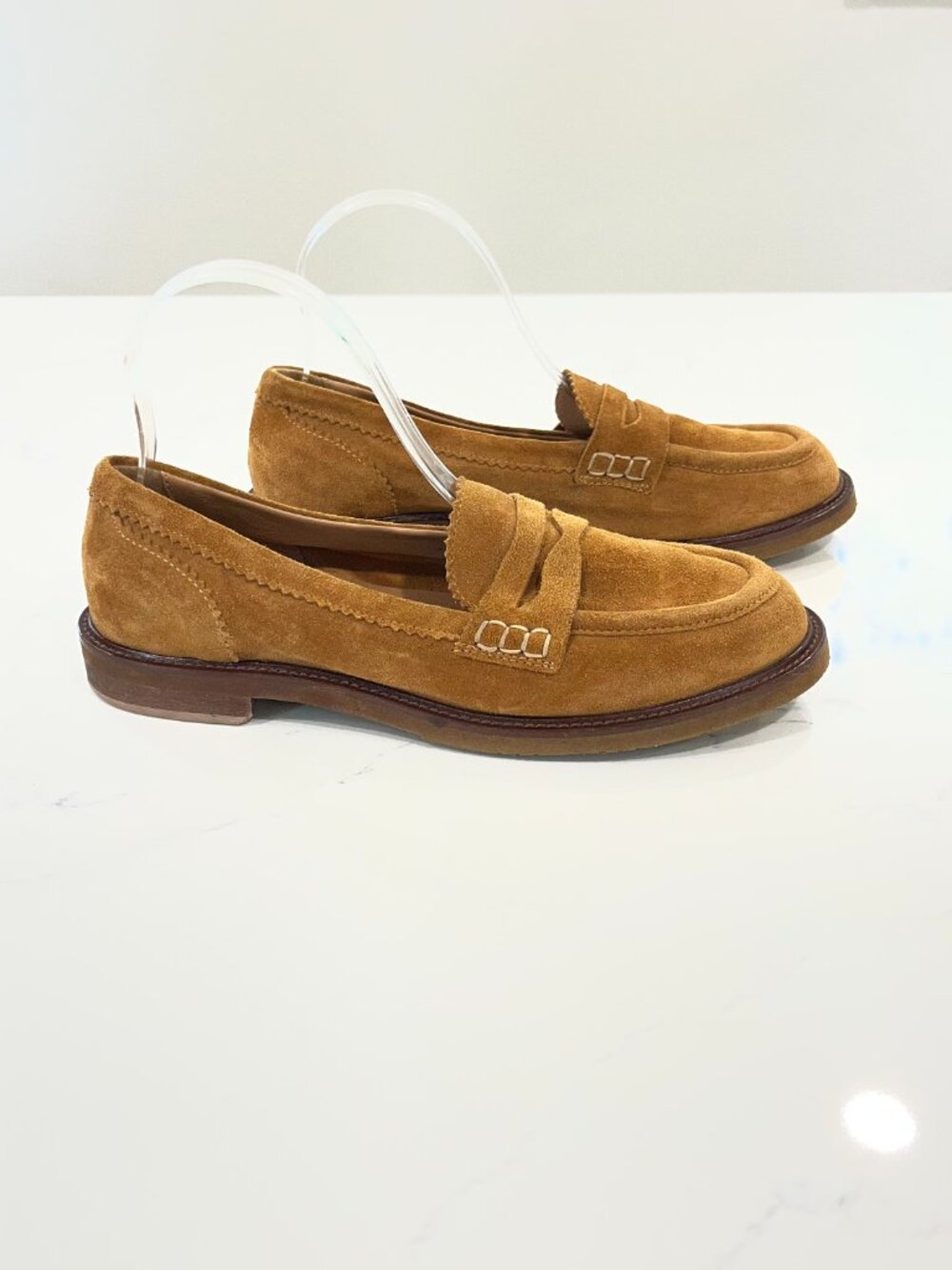 Contigo Milano Tan Suede Gathered Loafer Size 38 / 7.5 US - Picture 2 of 9